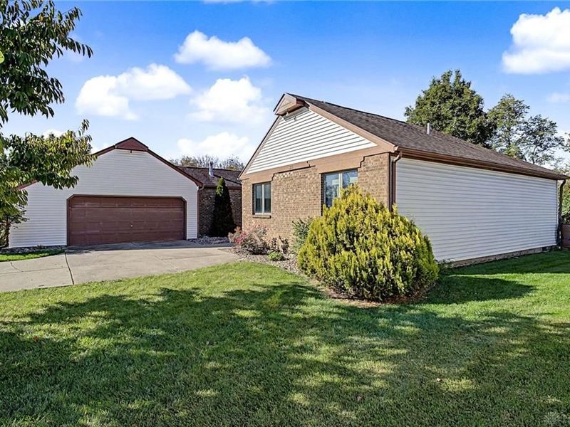 251 Overland Trail, Miamisburg, OH 45342 Photo 6