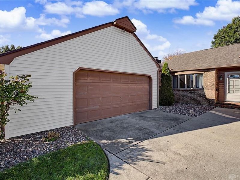 251 Overland Trail, Miamisburg, OH 45342 Photo 7