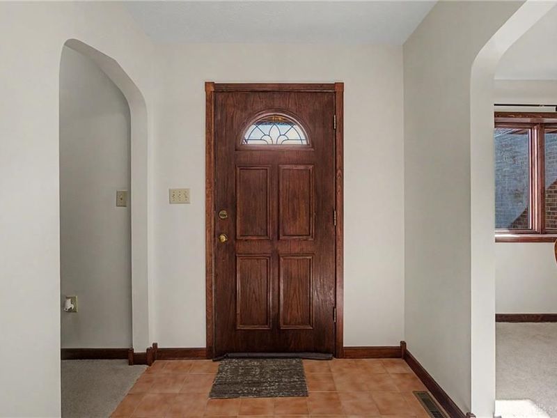251 Overland Trail, Miamisburg, OH 45342 Photo 9
