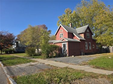 214 Fitch Street , Syracuse, NY 13204