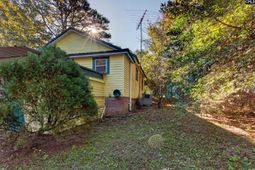 361 Rikard Street  photo 4