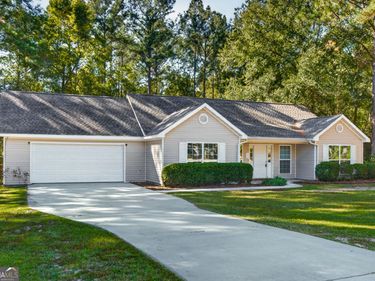 706 Bay Tree Lane, Statesboro, GA 30458