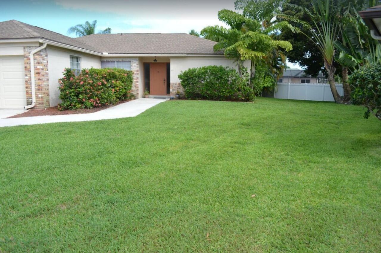169 Arrowhead Circle, Jupiter, FL 33458 Photo