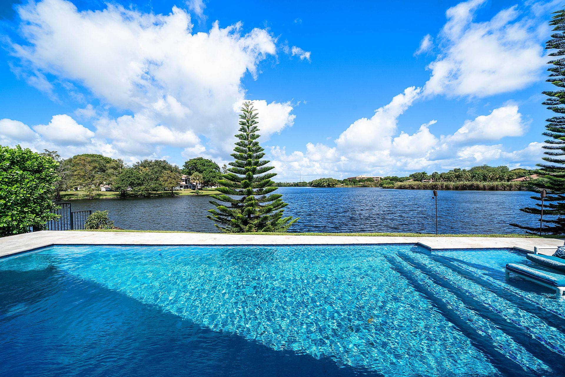 9 Aspen Court, Boynton Beach, FL 33436 Photo