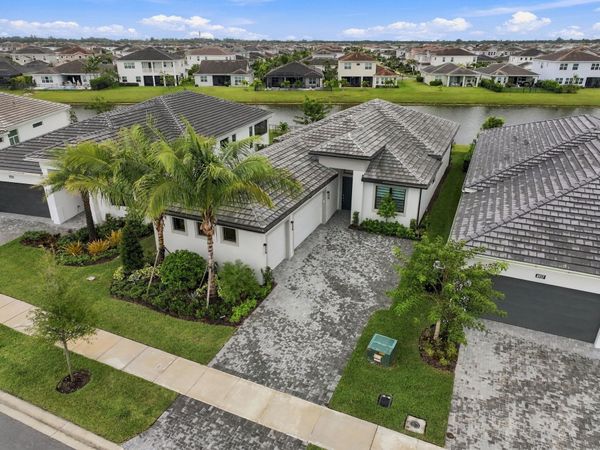 4931 Rivo Alto Circle, Westlake, FL 33470