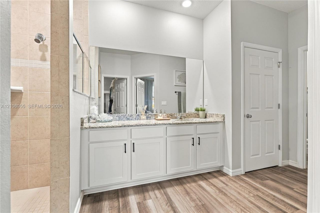557 SW Lacroix Ave, Port Saint Lucie, FL 34953 Photo