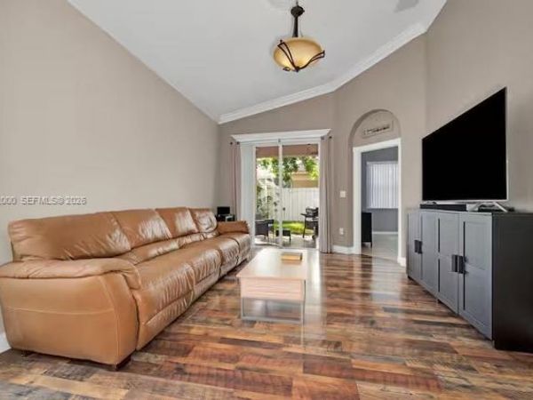 Unit 2327, Homestead, FL 33033