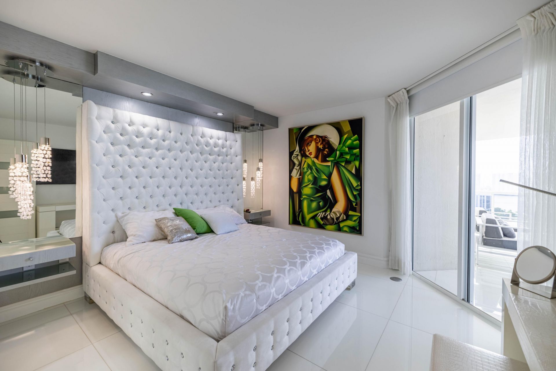 17555 Collins Avenue, Unit 2305, Sunny Isles Beach, FL 33160 Photo