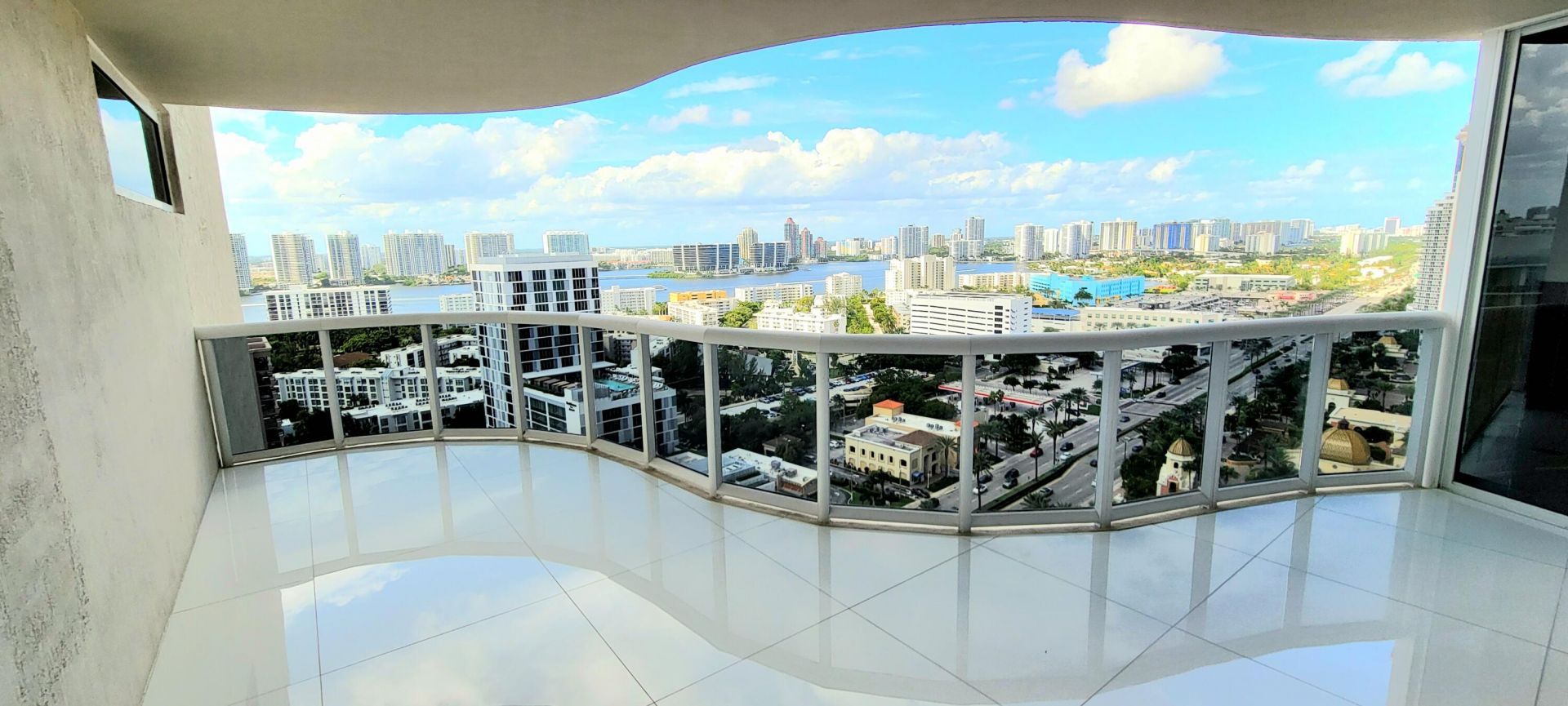 17555 Collins Avenue, Unit 2305, Sunny Isles Beach, FL 33160 Photo