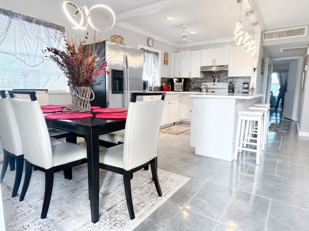 233 Seville J Boulevard, Delray Beach, FL 33484 Photo