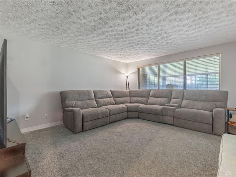 1324 Mapleridge Drive, Fairborn, OH 45324 Photo 3