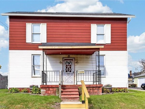 204 W Clark Street , East Palestine, OH 44413