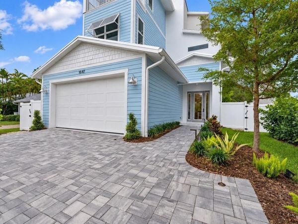 1647 SIESTA DRIVE , SARASOTA, FL 34239