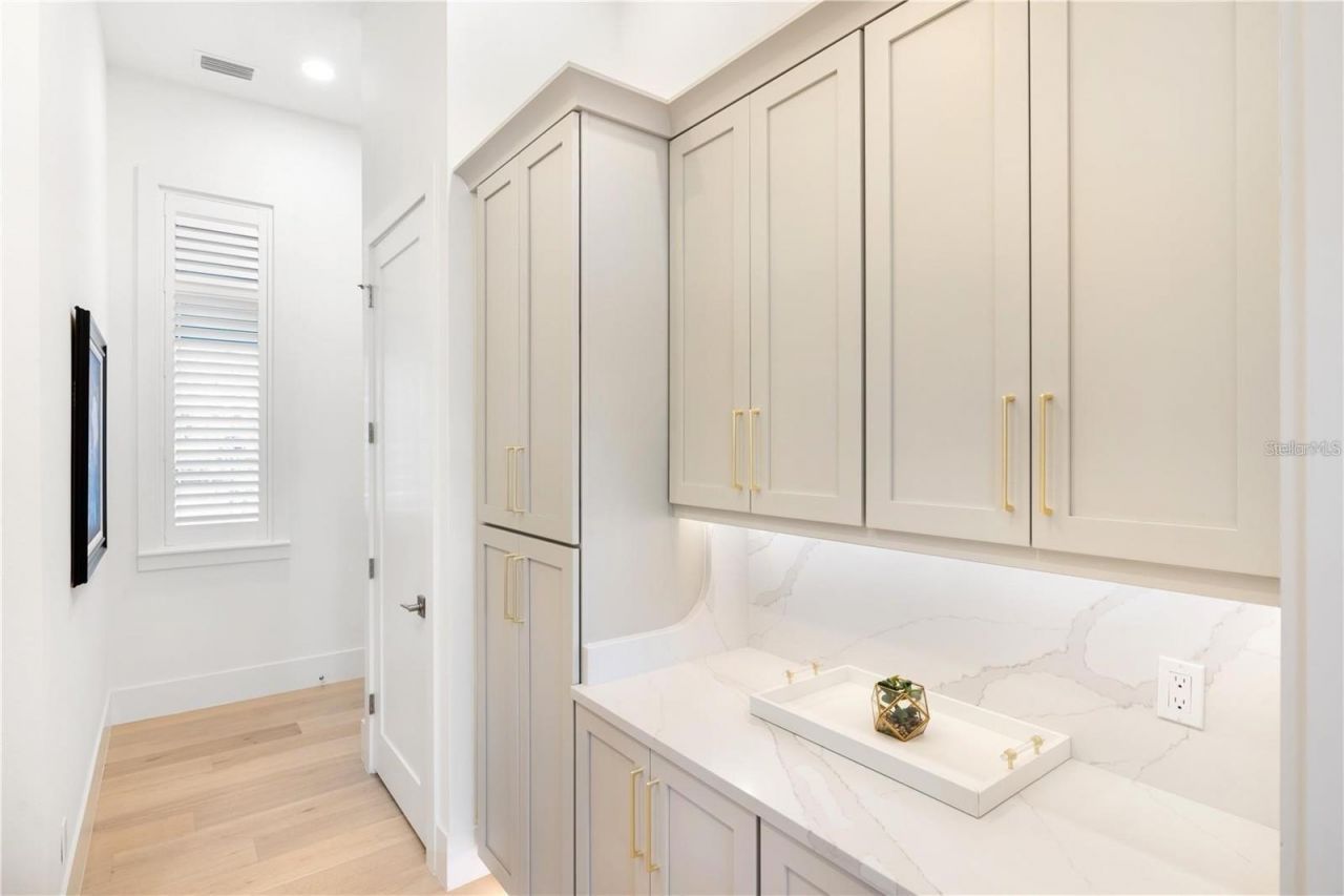 1800 Webber Street, Sarasota, FL 34239 Photo