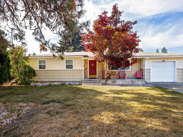 902 S Freya St, Spokane, WA 99202