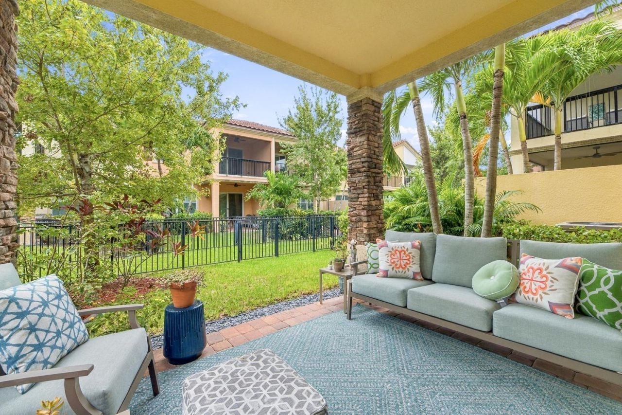 15844 Binks Pointe Terrace, Wellington, FL 33414 Photo