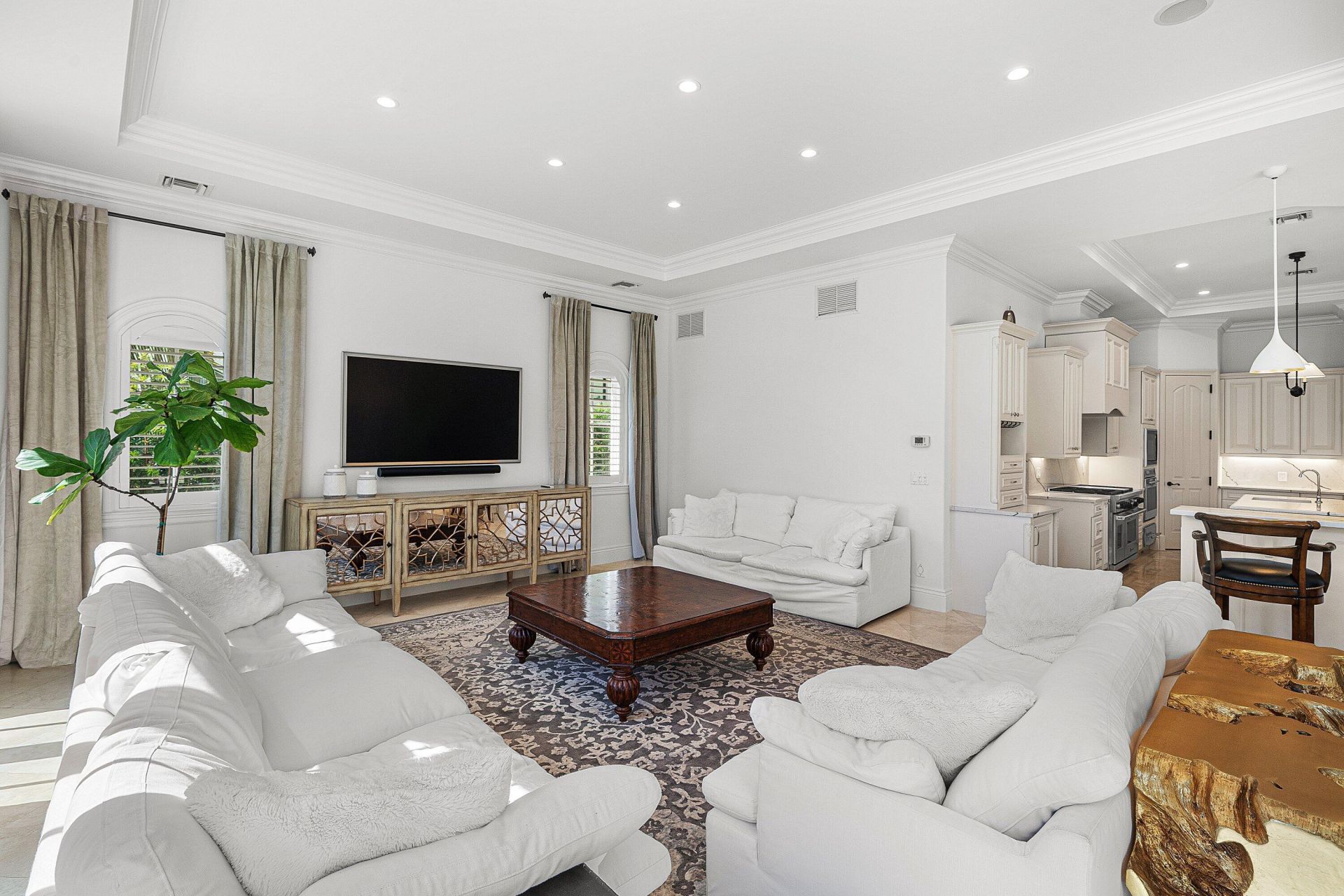 540 Golden Harbour Drive, Boca Raton, FL 33432 Photo