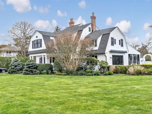 12 Quantuck Lane , Quogue, NY 11959