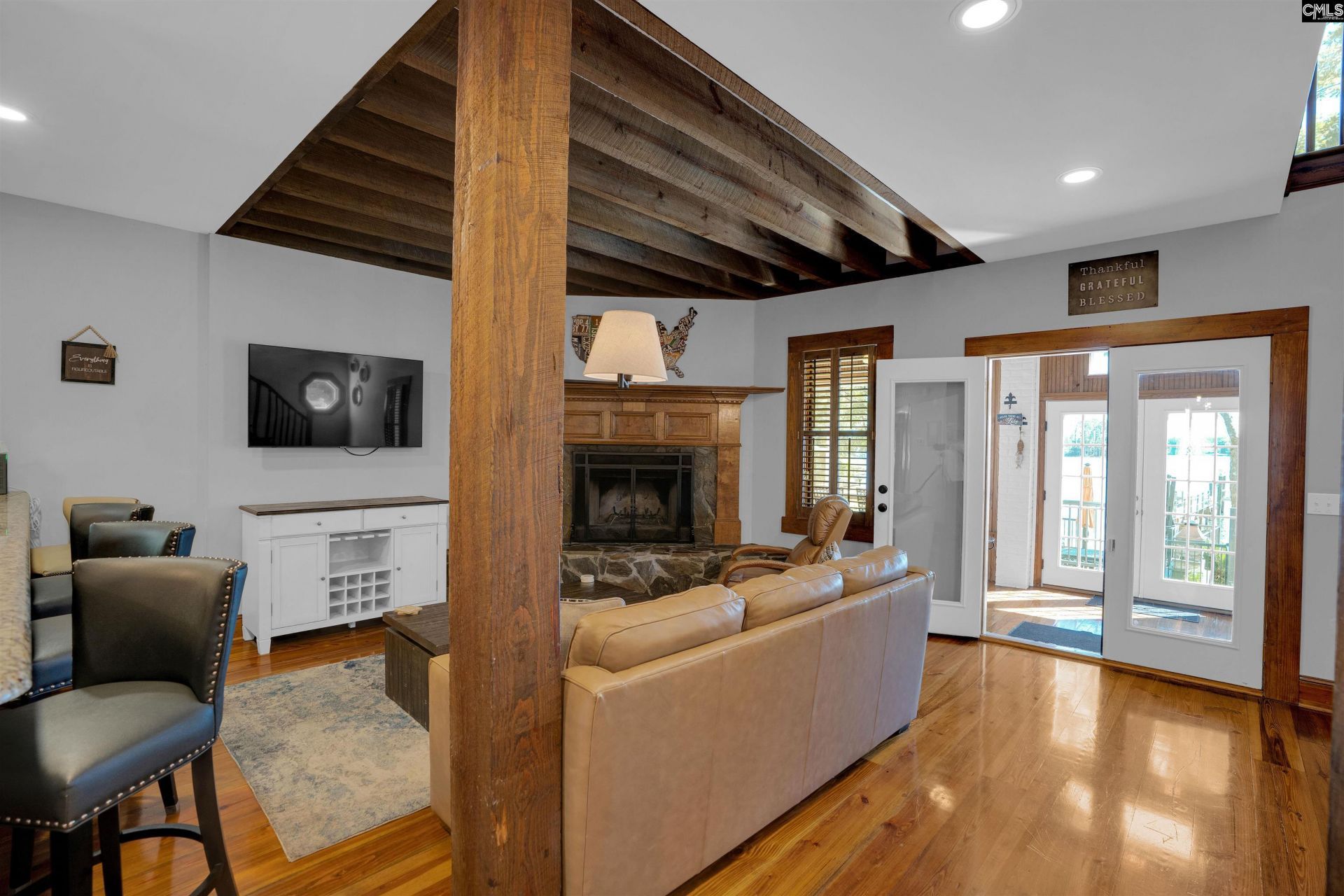 1111 Nature Lane  Photo 33