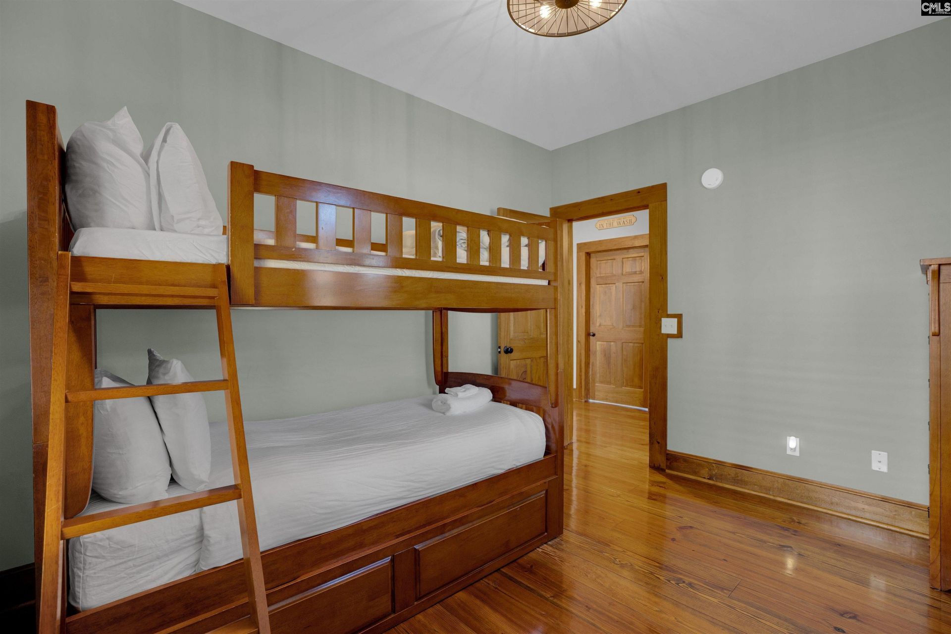 1111 Nature Lane  Photo 41