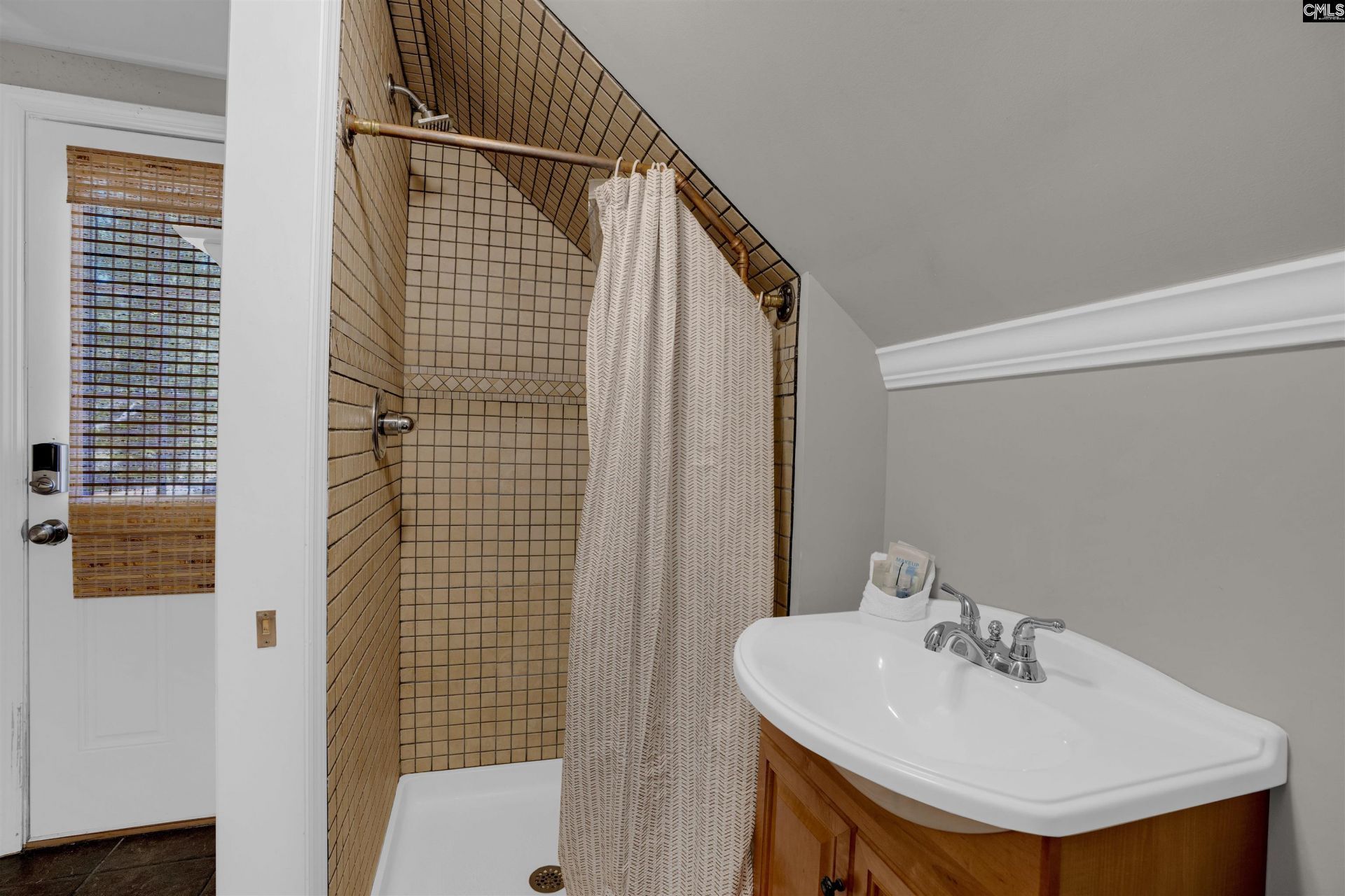1111 Nature Lane  Photo 68