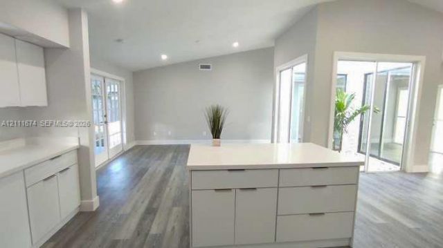 333 NE Greenbrier Ave , Port Saint Lucie, FL 34983 Photo