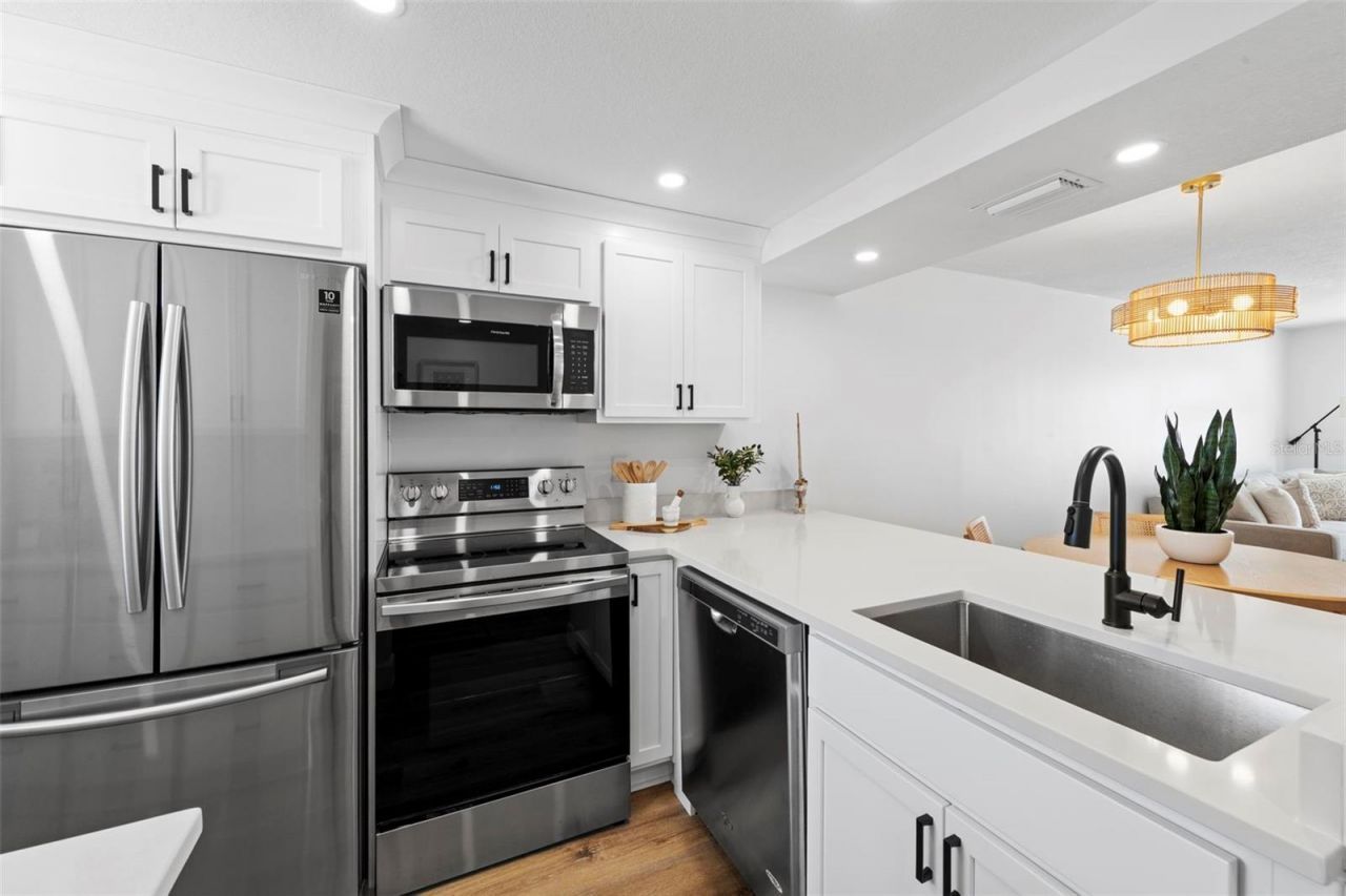 8300 Estero Boulevard , Unit 403, Fort Myers Beach, FL 33931 Photo