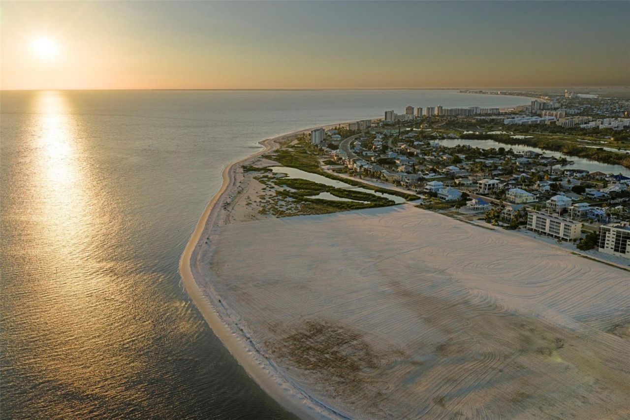 8300 Estero Boulevard , Unit 403, Fort Myers Beach, FL 33931 Photo