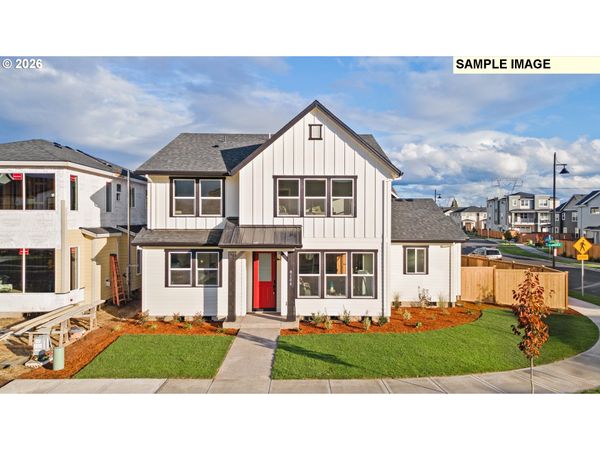 8589 SE CRABTREE ST, Hillsboro, OR 97129