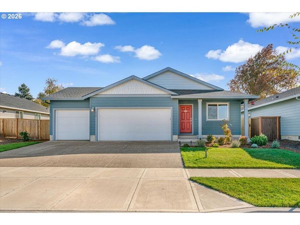 470 CORNWELL ST, Woodburn, OR 97071