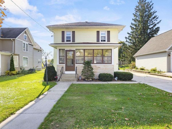 204 W Cherry Street, Fox Lake, WI 53933