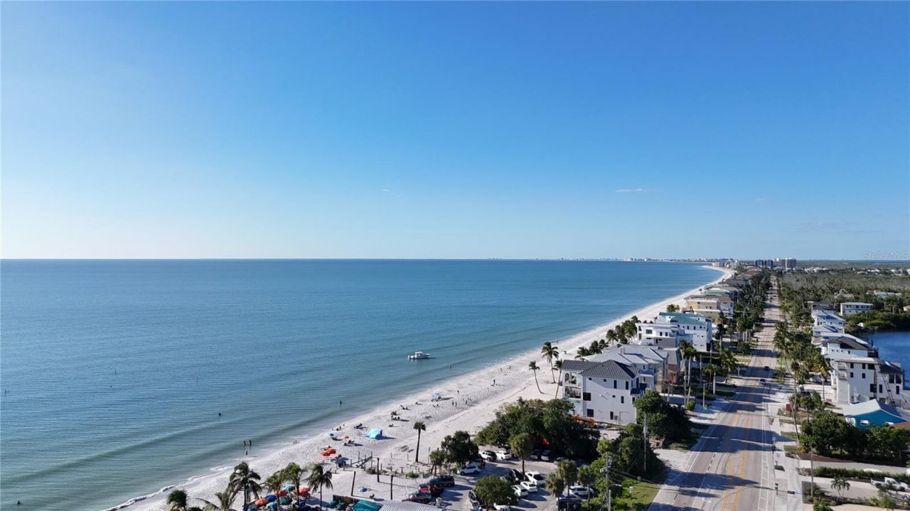 8880 Colonnades Court W, Unit 413, Bonita Springs, FL 34135 Photo