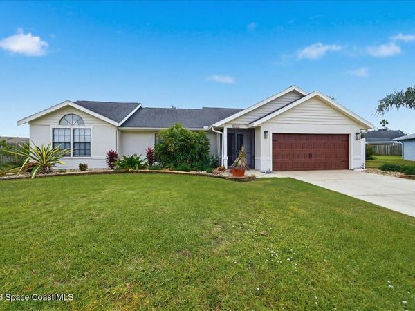 1237 Lakeview Drive , Rockledge, FL 32955