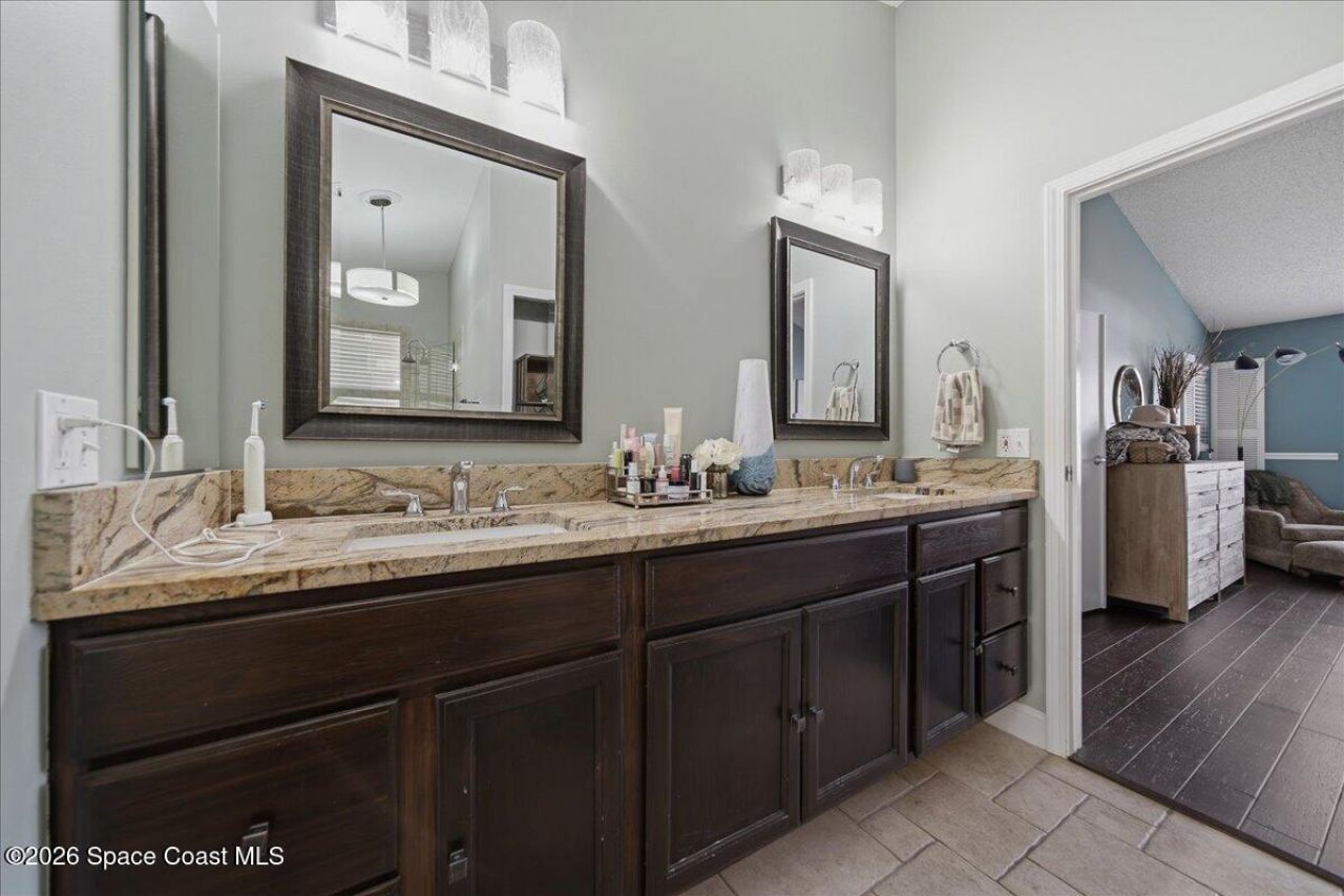 1237 Lakeview Drive , Rockledge, FL 32955 Photo