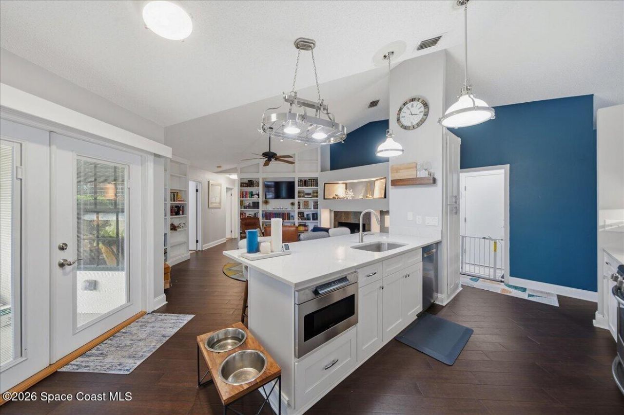 1237 Lakeview Drive , Rockledge, FL 32955 Photo