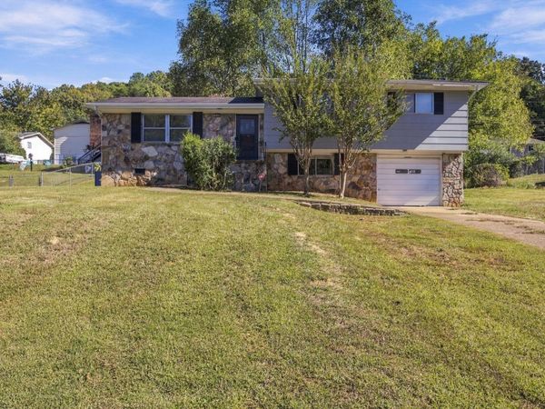 6005 Hillcrest Drive , Harrison, TN 37341
