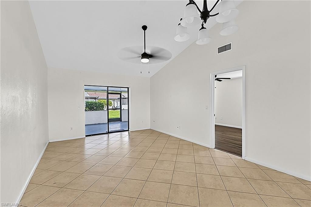 3739 SW 9th Ave , Unit 113, Cape Coral, FL 33914 Photo