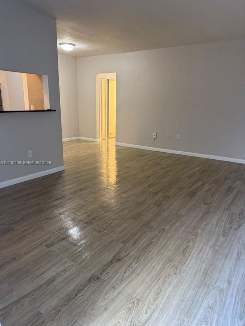 835 Lenox Ave, Unit 212, Miami Beach, FL 33139 Photo