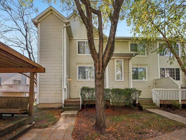 6295 Fremont Drive , Unit 6295, Hanover Park, IL 60133