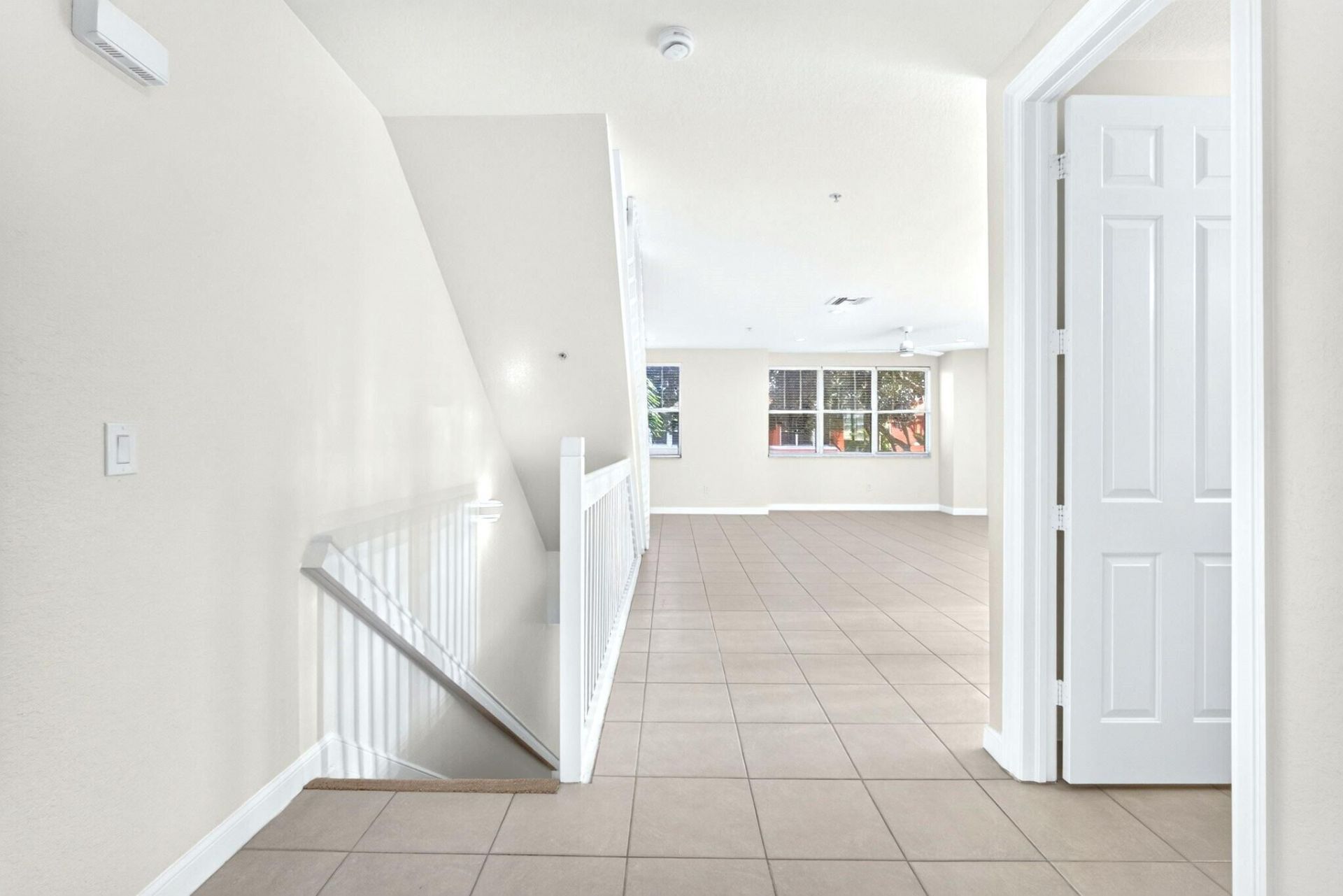 840 Marina Del Ray Lane, Unit 1, West Palm Beach, FL 33401 Photo