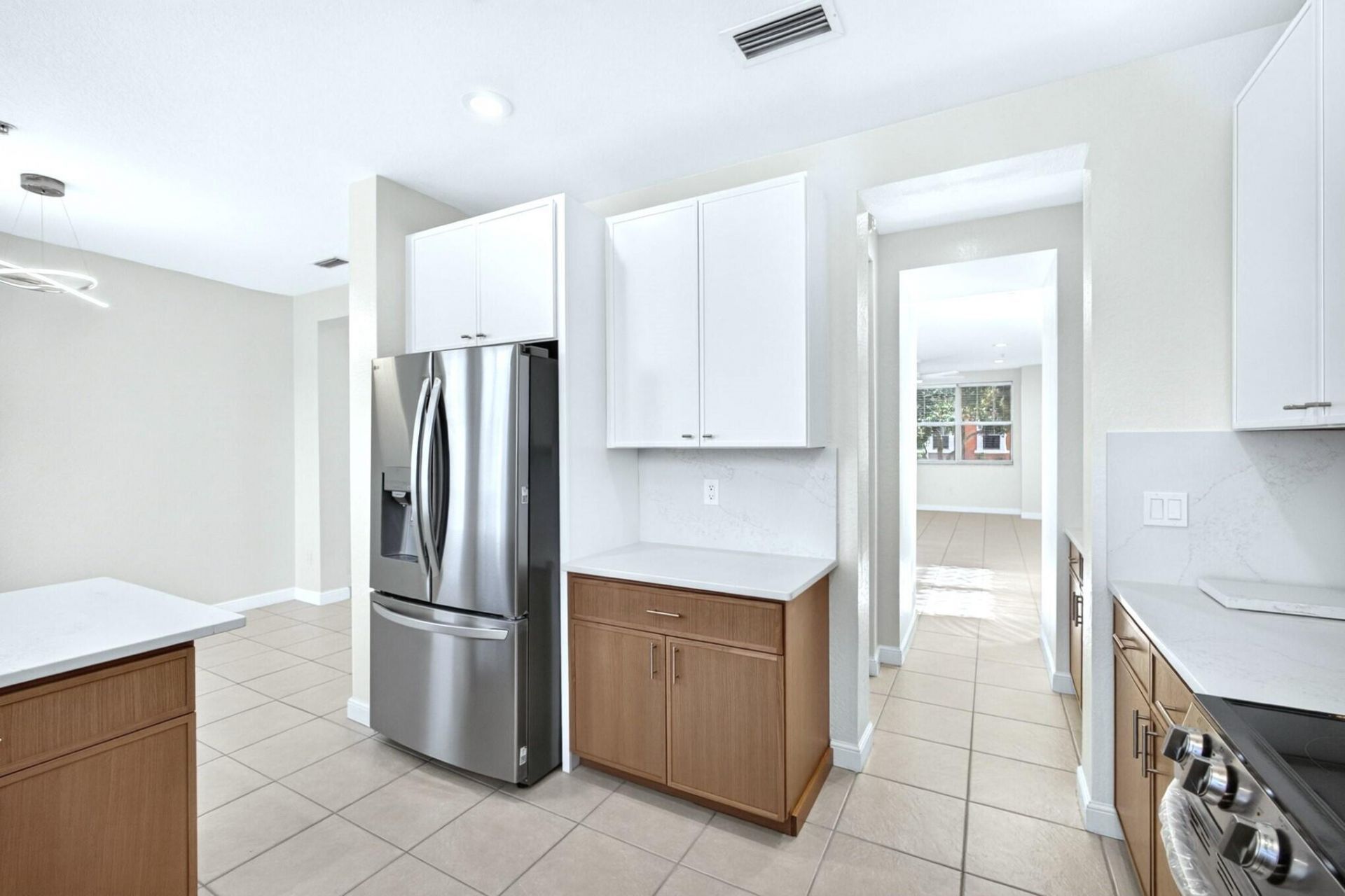 840 Marina Del Ray Lane, Unit 1, West Palm Beach, FL 33401 Photo