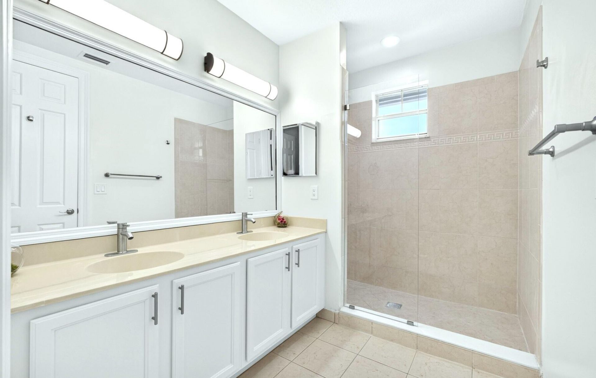 840 Marina Del Ray Lane, Unit 1, West Palm Beach, FL 33401 Photo