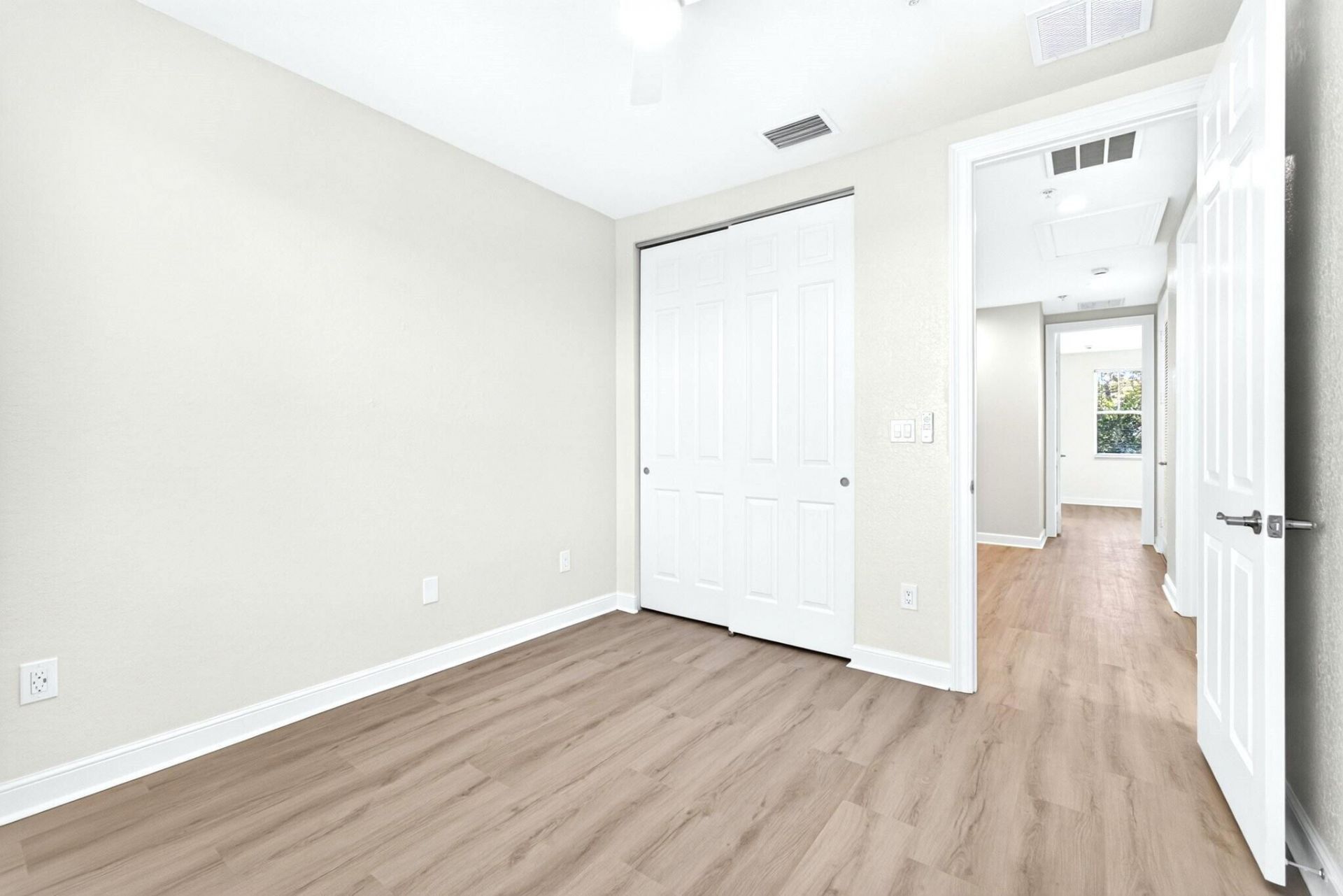 840 Marina Del Ray Lane, Unit 1, West Palm Beach, FL 33401 Photo