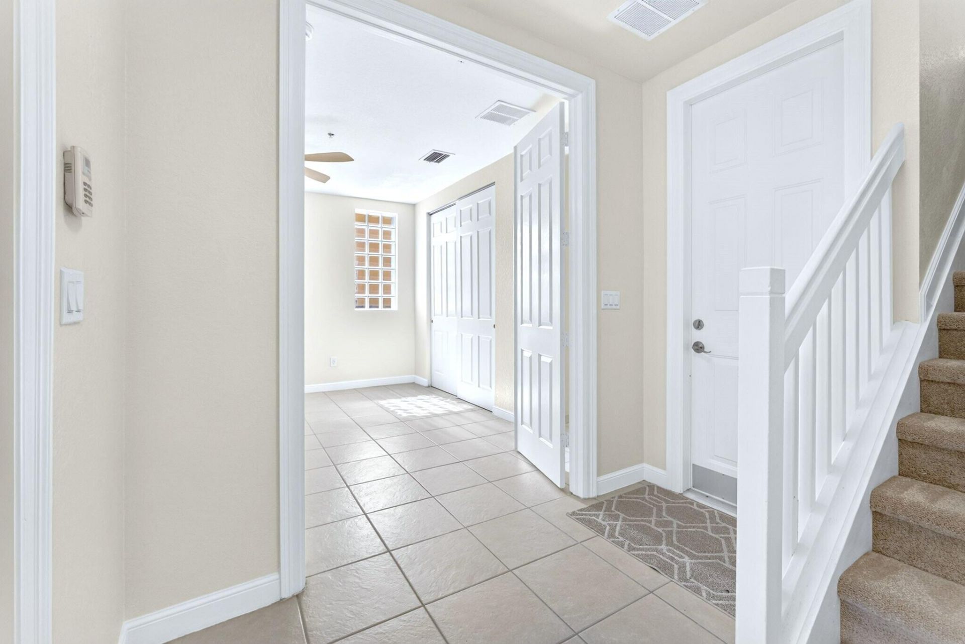 840 Marina Del Ray Lane, Unit 1, West Palm Beach, FL 33401 Photo