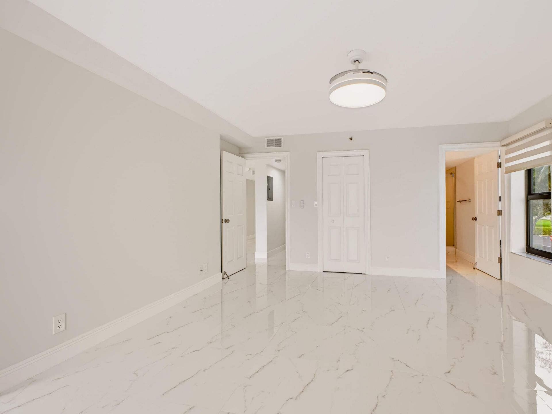 14426 Amberly Lane, Unit 301, Delray Beach, FL 33446 Photo