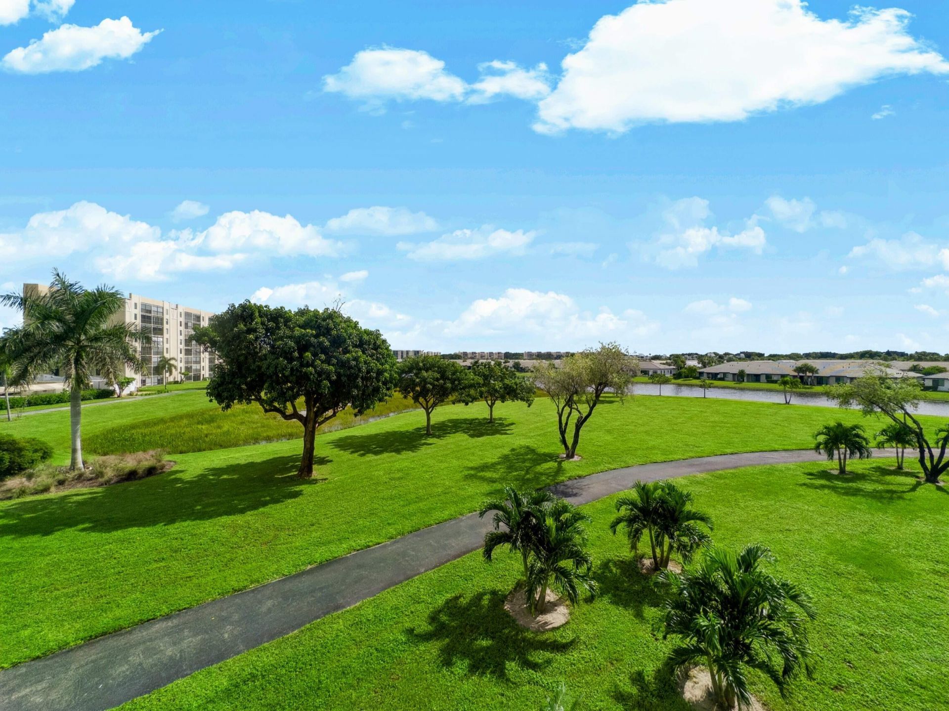 14426 Amberly Lane, Unit 301, Delray Beach, FL 33446 Photo