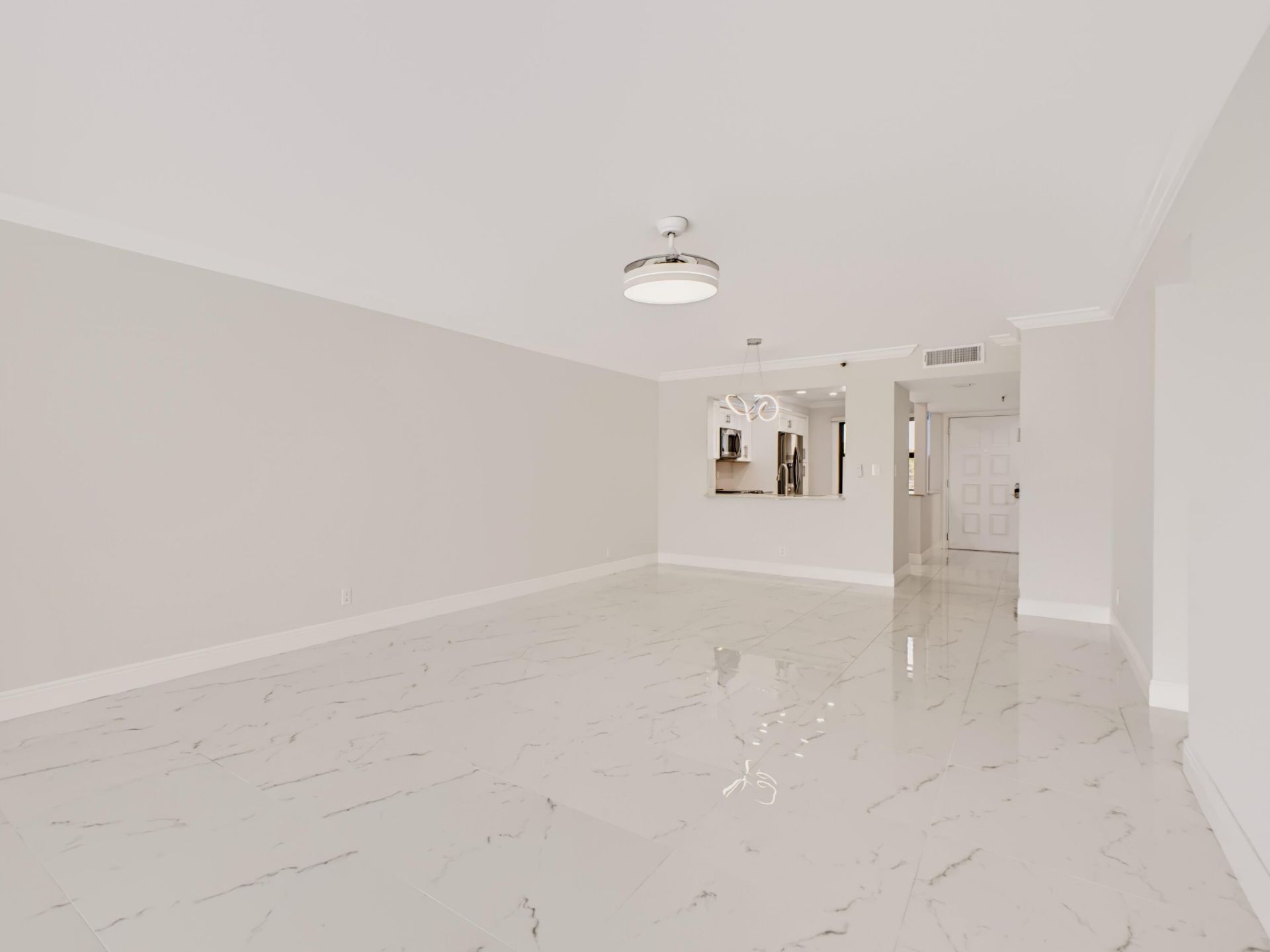 14426 Amberly Lane, Unit 301, Delray Beach, FL 33446 Photo
