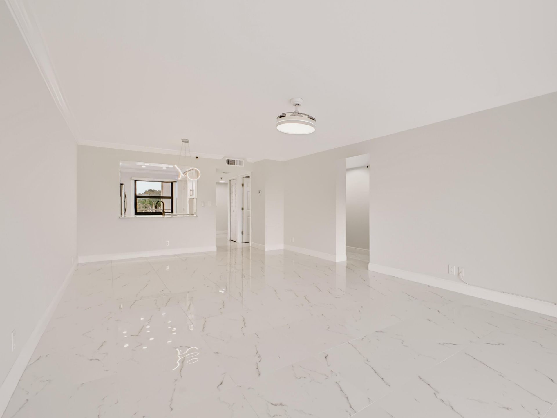 14426 Amberly Lane, Unit 301, Delray Beach, FL 33446 Photo