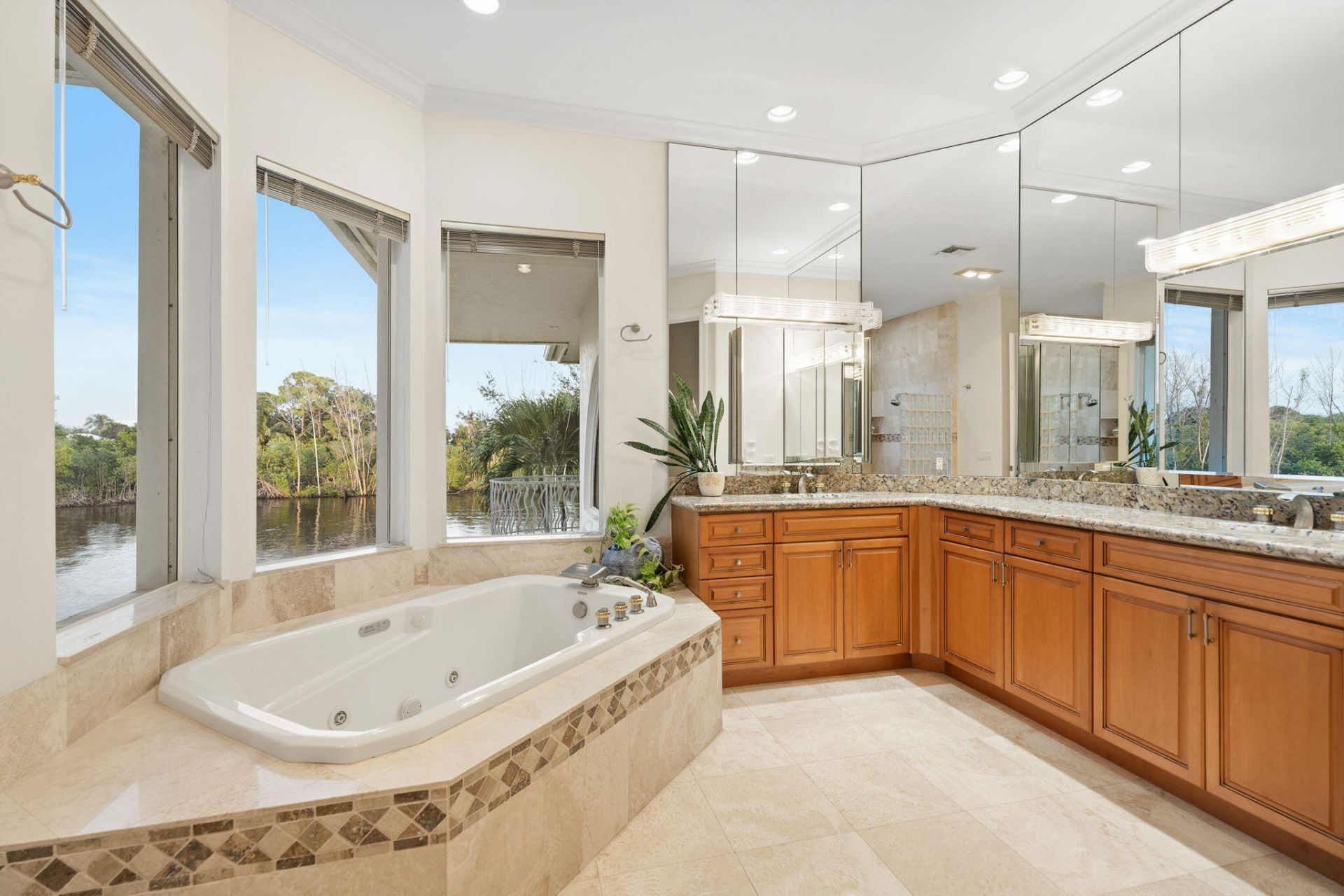 18499 SE Palm Island Lane, Jupiter, FL 33458 Photo