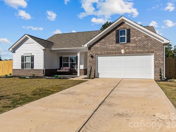7533 Bridle Court , Unit 5, Sherrills Ford, NC 28673